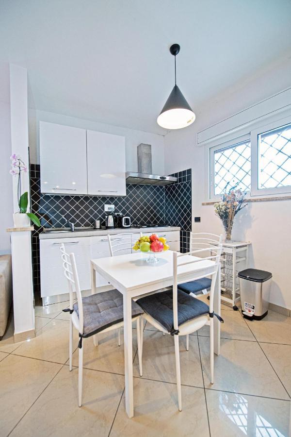 B&Bea Sweet Home Aurelia Рим Екстериор снимка